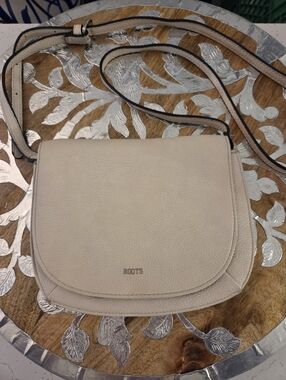 Roots Cream Leather Crossbody Bag